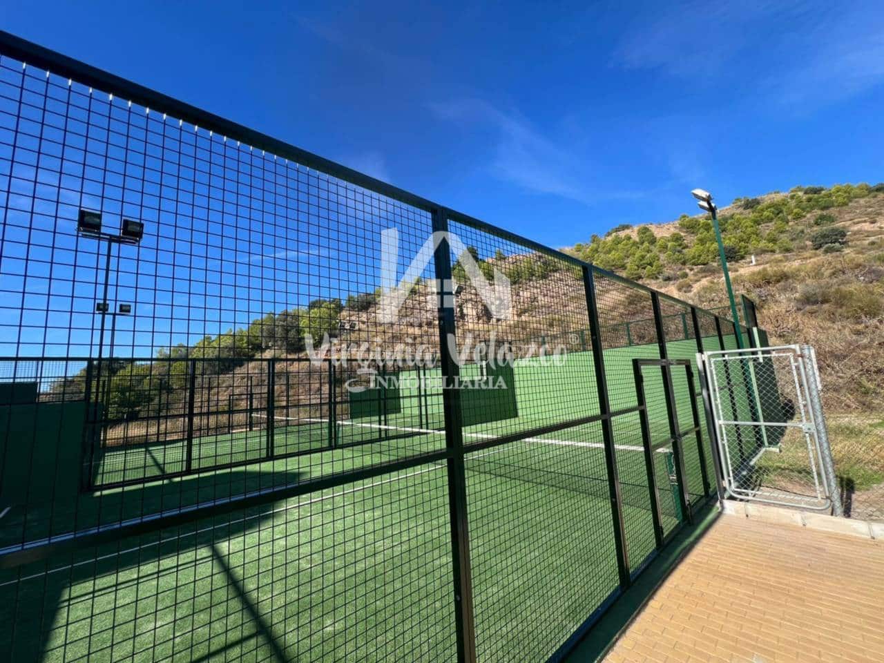 3 bedroom Flat for sale in Rincon de la Victoria with pool garage - € 395,000 (Ref: 9437833)