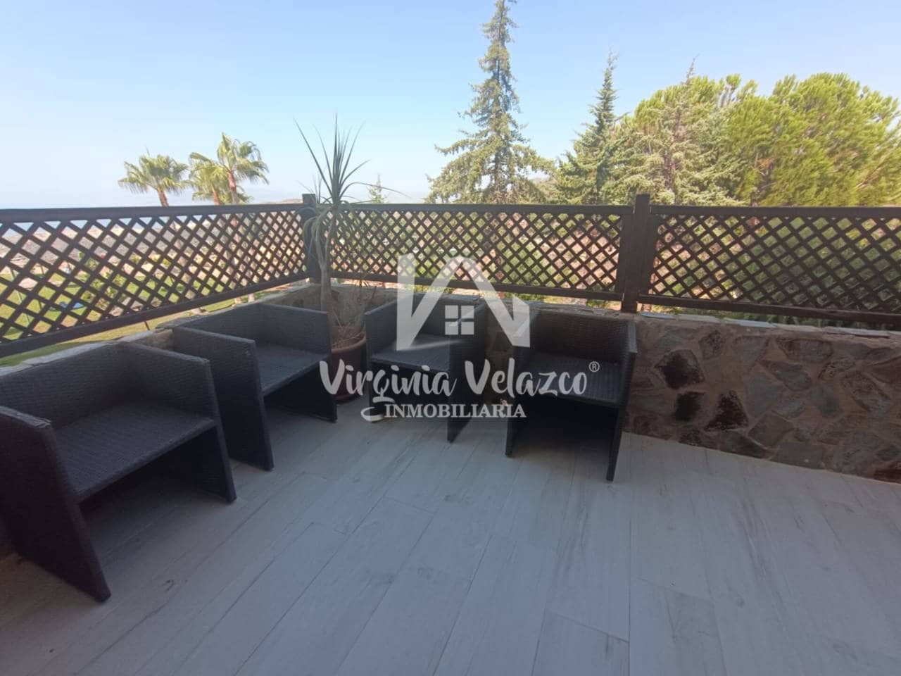 3 bedroom Flat for sale in Rincon de la Victoria with pool garage - € 400,000 (Ref: 9437836)