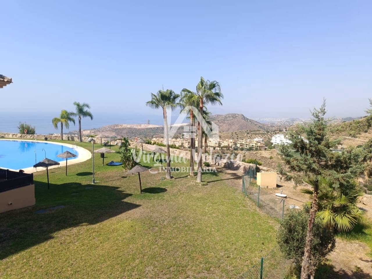 3 bedroom Flat for sale in Rincon de la Victoria with pool garage - € 400,000 (Ref: 9437836)
