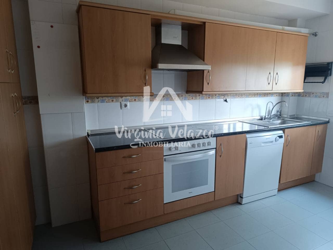 4 camera da letto Villetta a Schiera in vendita in Anoreta con piscina garage - 450.000 € (Rif: 9437838)