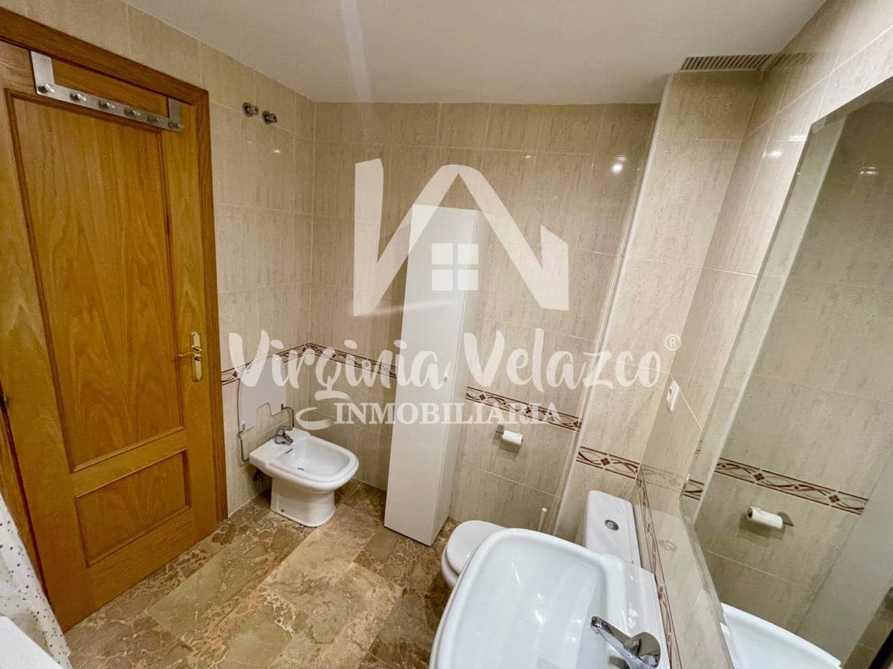 4 camera da letto Villetta a Schiera in vendita in Anoreta con piscina garage - 450.000 € (Rif: 9437838)