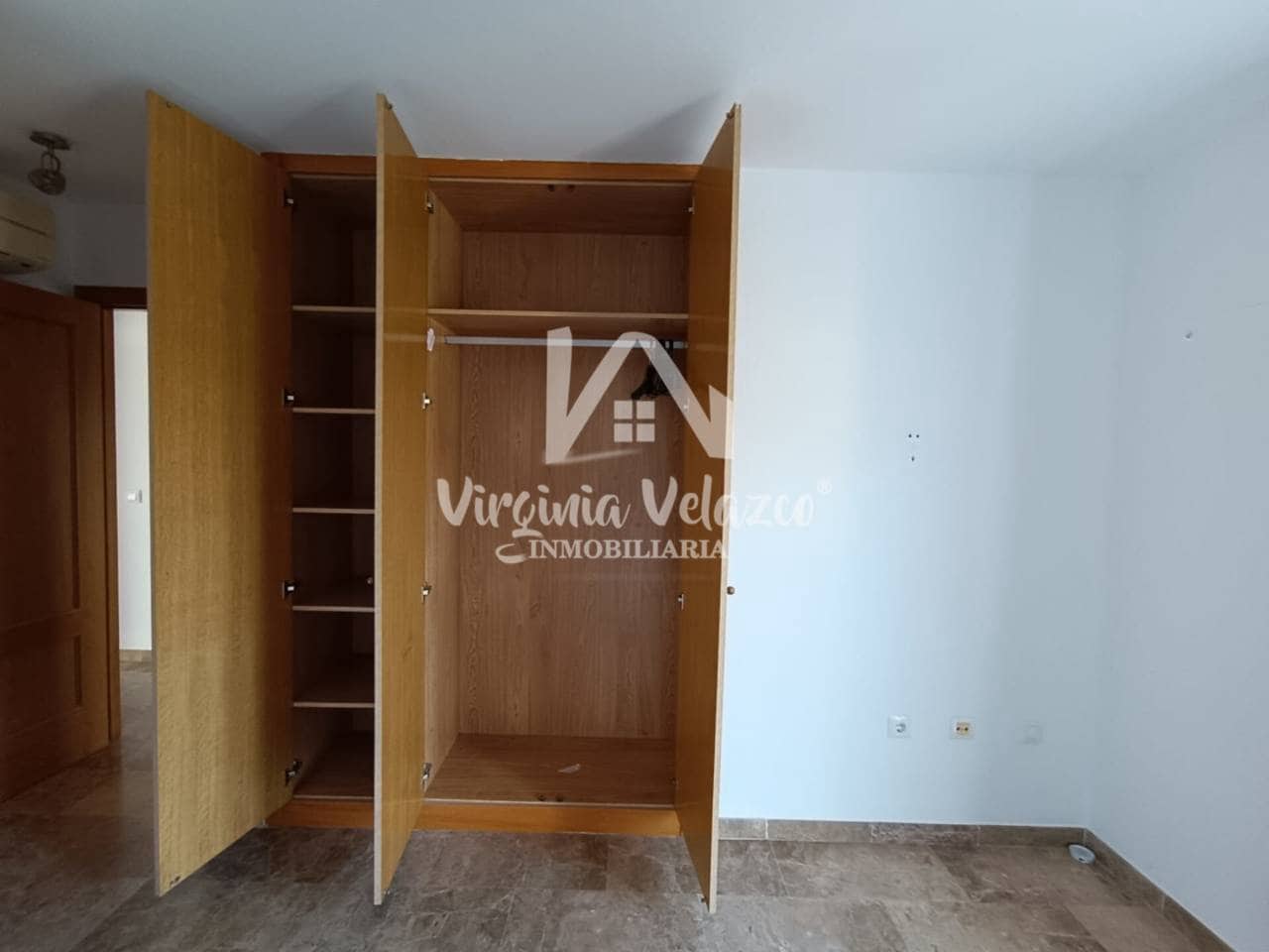 4 camera da letto Villetta a Schiera in vendita in Anoreta con piscina garage - 450.000 € (Rif: 9437838)