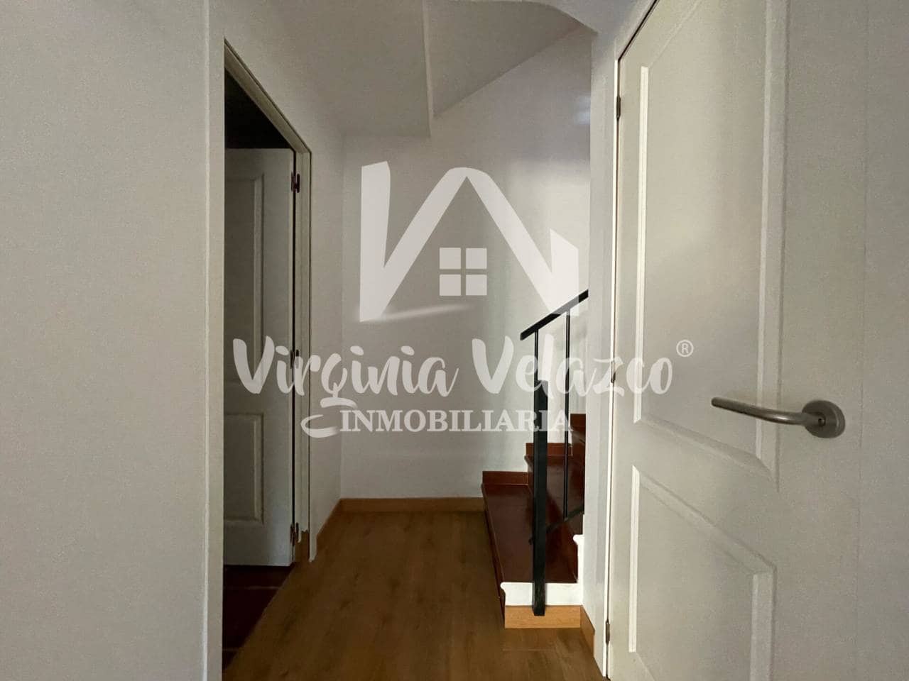 4 camera da letto Villetta a Schiera in vendita in Anoreta con piscina garage - 450.000 € (Rif: 9437838)