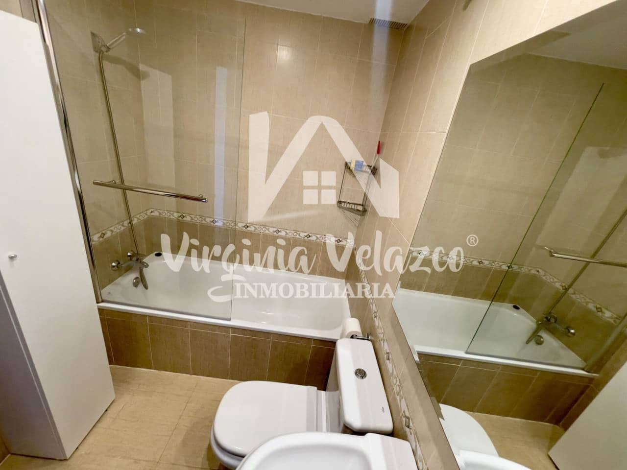 4 camera da letto Villetta a Schiera in vendita in Anoreta con piscina garage - 450.000 € (Rif: 9437838)