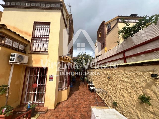 5 sypialnia Dom blizniak na sprzedaż w Rincón de la Victoria z basenem garażem - 494 900 € (Ref: 9437839)