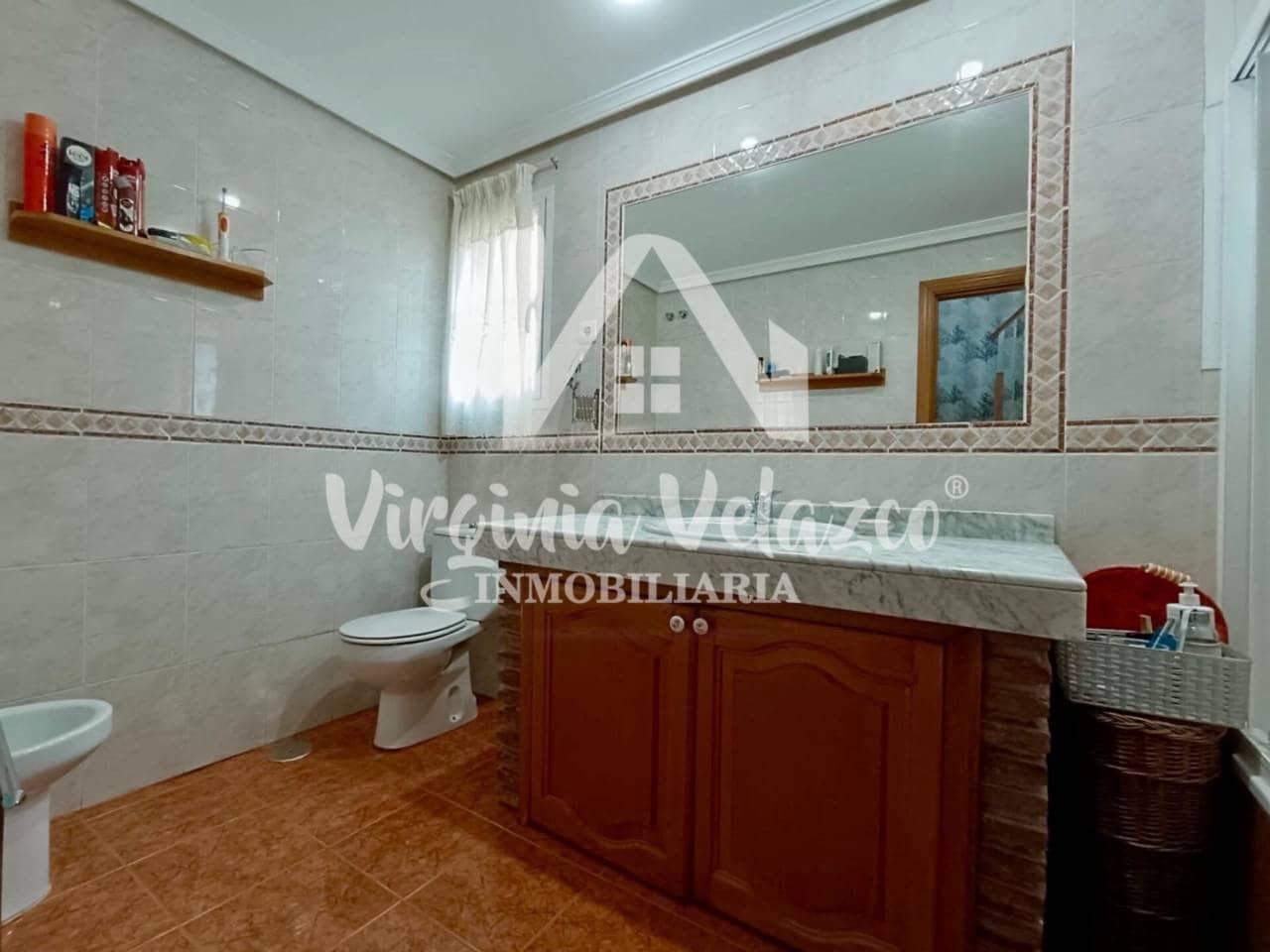 5 sypialnia Dom blizniak na sprzedaż w Rincon de la Victoria z basenem garażem - 494 900 € (Ref: 9437839)