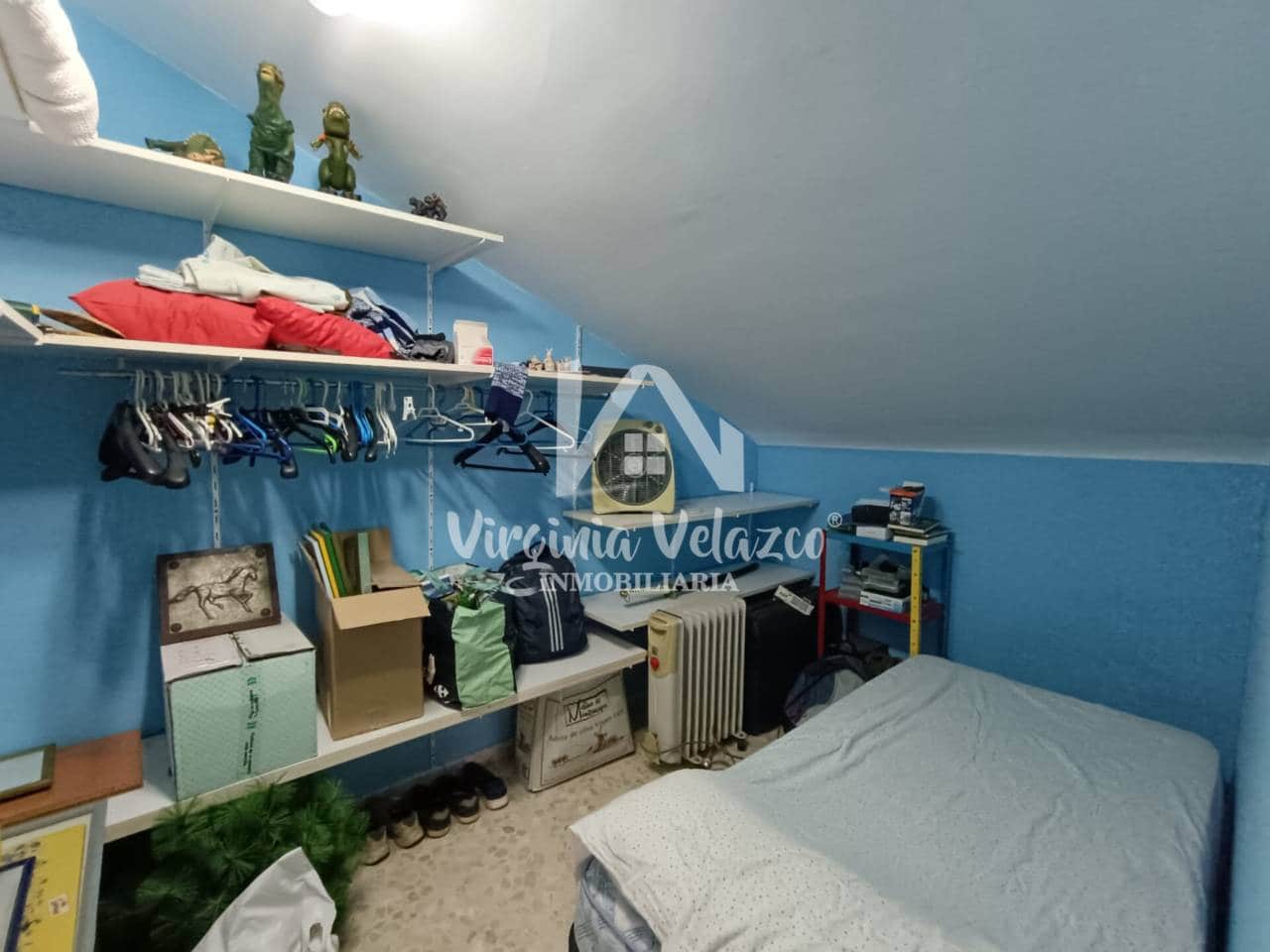 5 sypialnia Dom blizniak na sprzedaż w Rincon de la Victoria z basenem garażem - 494 900 € (Ref: 9437839)