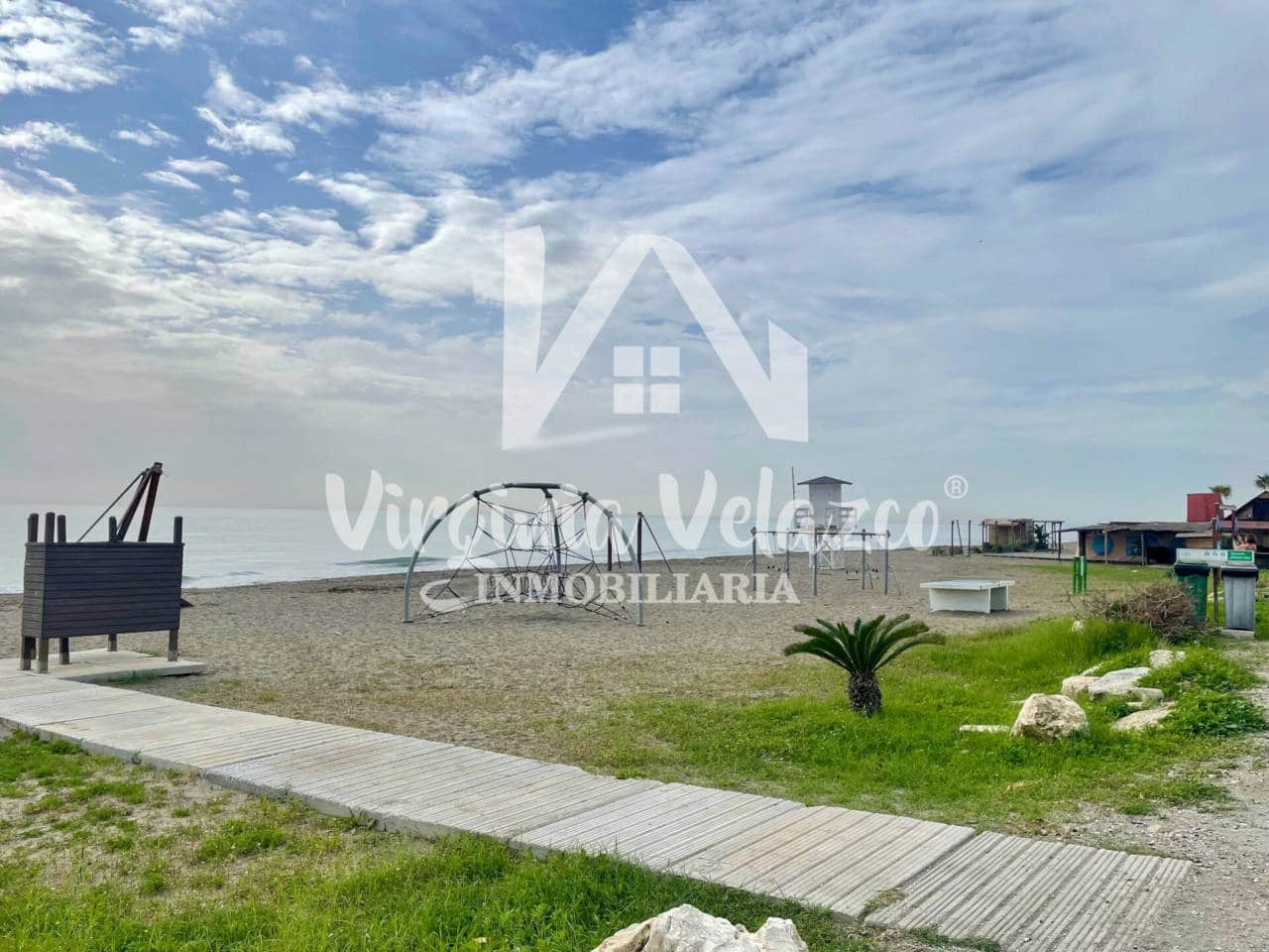 3 sypialnia Dom szeregowy na sprzedaż w Rincon de la Victoria z garażem - 625 000 € (Ref: 9437843)