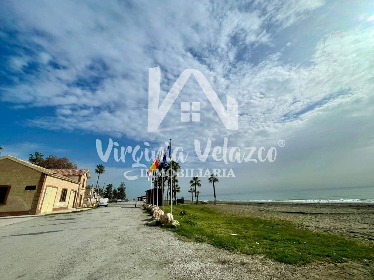 3 sypialnia Dom szeregowy na sprzedaż w Rincon de la Victoria z garażem - 625 000 € (Ref: 9437843)