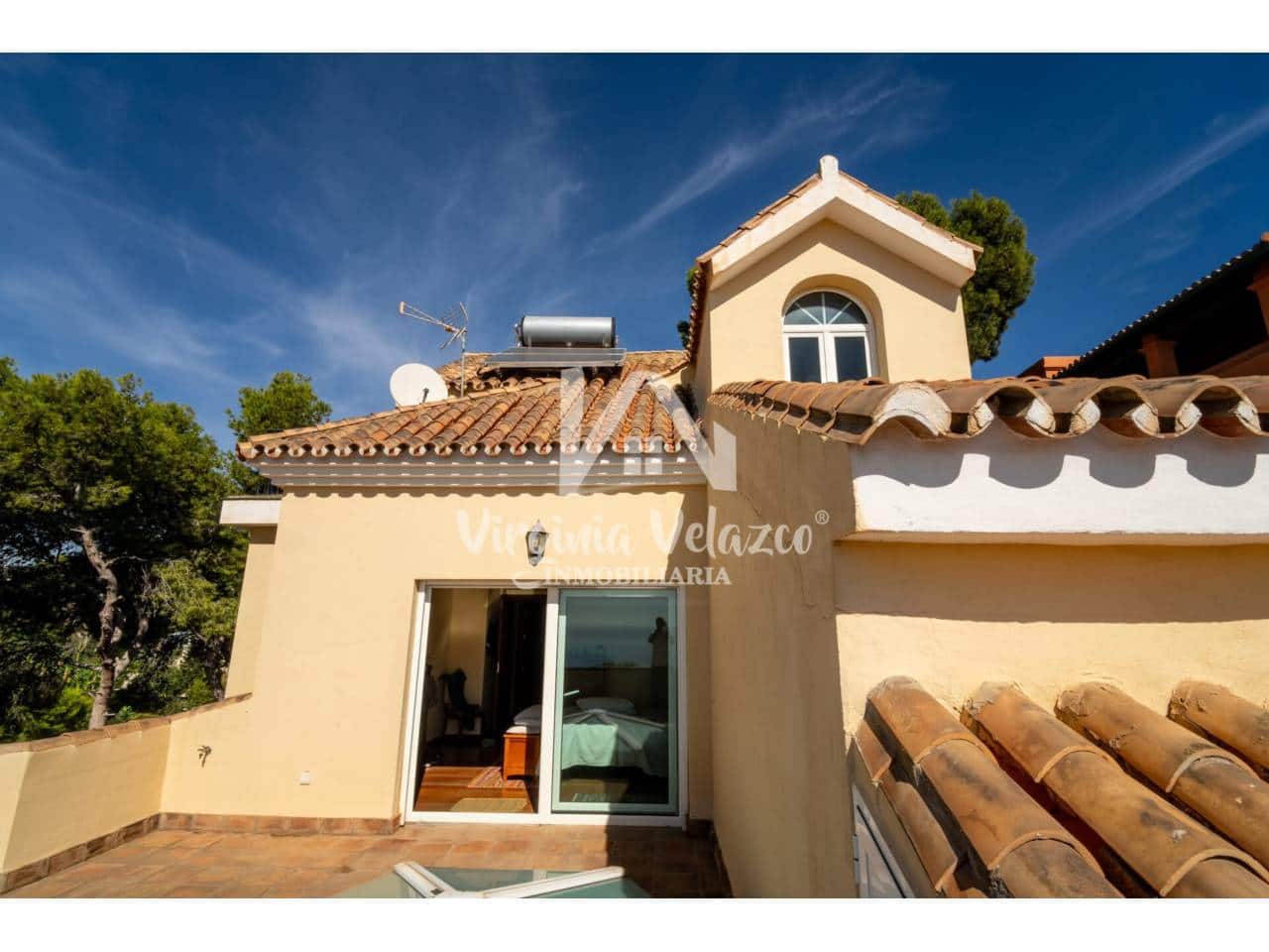 Chalet de 5 habitaciones en Málaga ciudad en venta con piscina garaje - 1.780.000 € (Ref: 9437844)