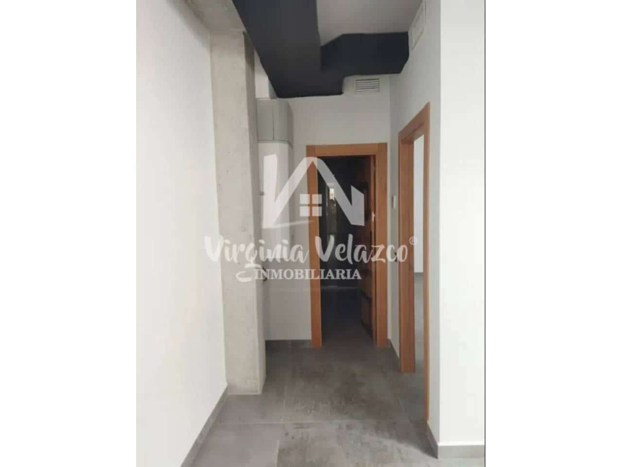 2 soveværelse Penthouse til salg i Malaga by - € 690.000 (Ref: 9437846)