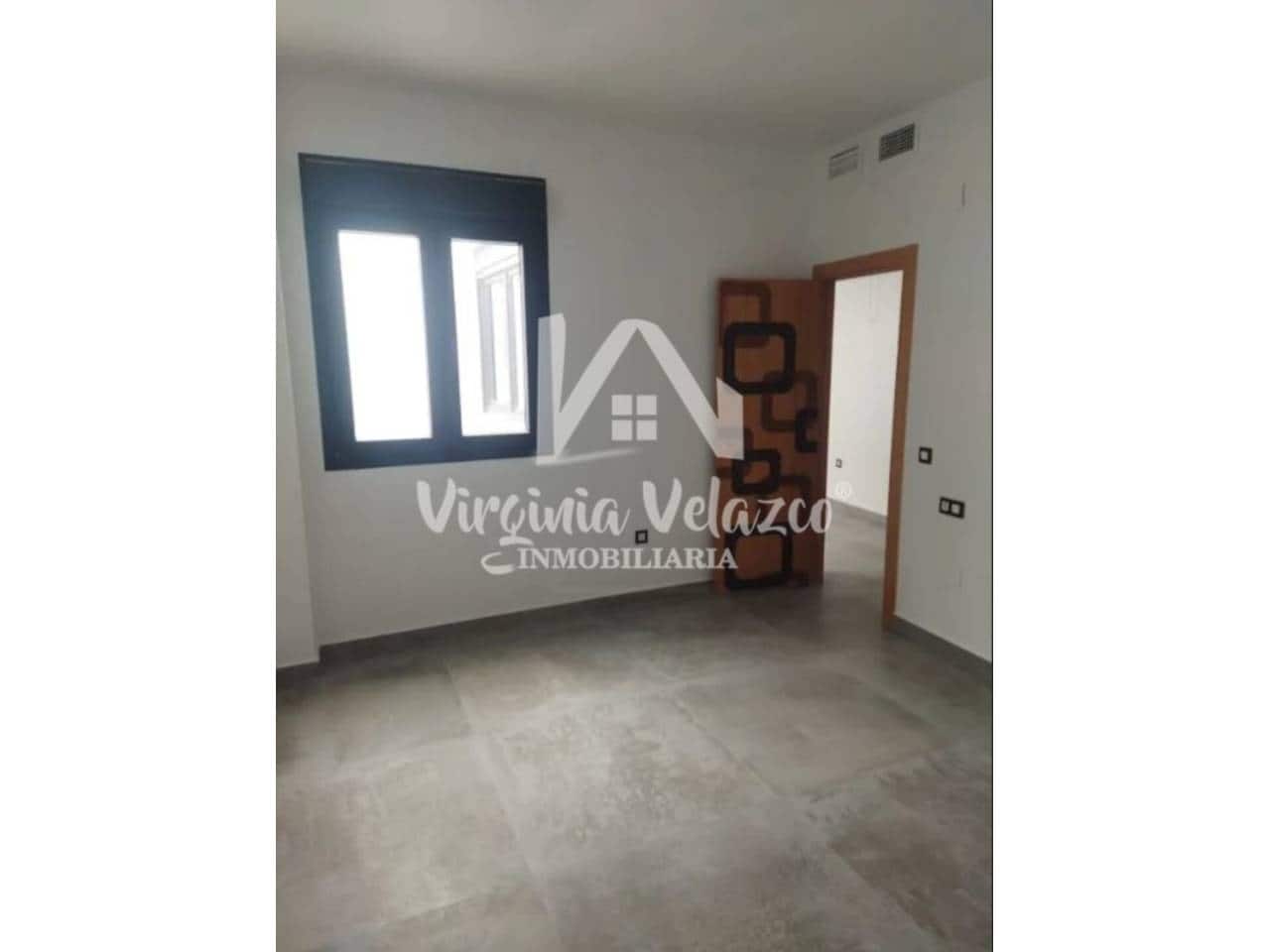 2 soveværelse Penthouse til salg i Malaga by - € 690.000 (Ref: 9437846)