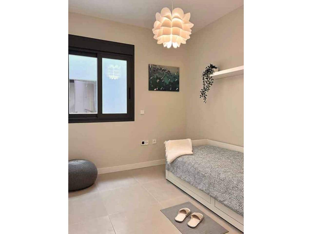 2 bedroom Flat for sale in Velez-Malaga with pool garage - € 340,000 (Ref: 9437847)