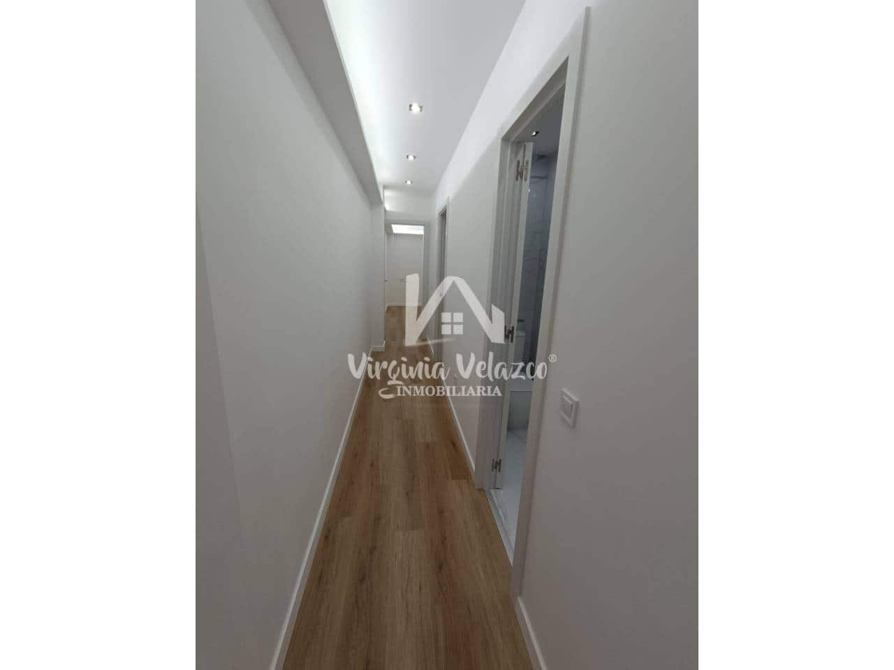 3 bedroom Flat for sale in Fuengirola - € 325,000 (Ref: 9464874)