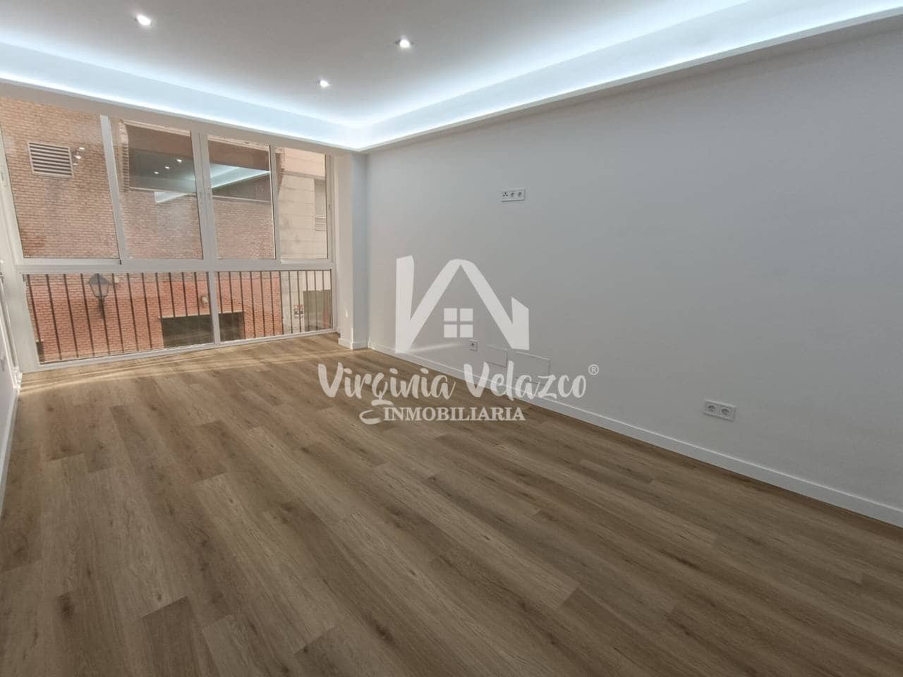 3 bedroom Flat for sale in Fuengirola - € 325,000 (Ref: 9464874)