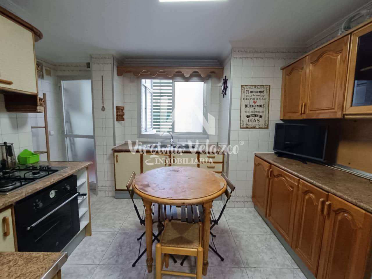 4 Zimmer Wohnung zu verkaufen in Malaga Stadt mit Garage - 410.000 € (Ref: 9478521)