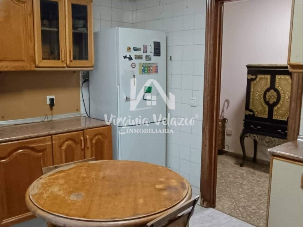 4 Zimmer Wohnung zu verkaufen in Malaga Stadt mit Garage - 410.000 € (Ref: 9478521)