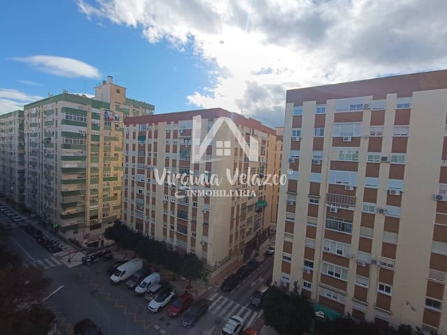 4 Zimmer Wohnung zu verkaufen in Málaga Stadt mit Garage - 410.000 € (Ref: 9478521)