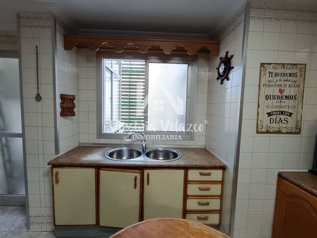 4 Zimmer Wohnung zu verkaufen in Málaga Stadt mit Garage - 410.000 € (Ref: 9478521)