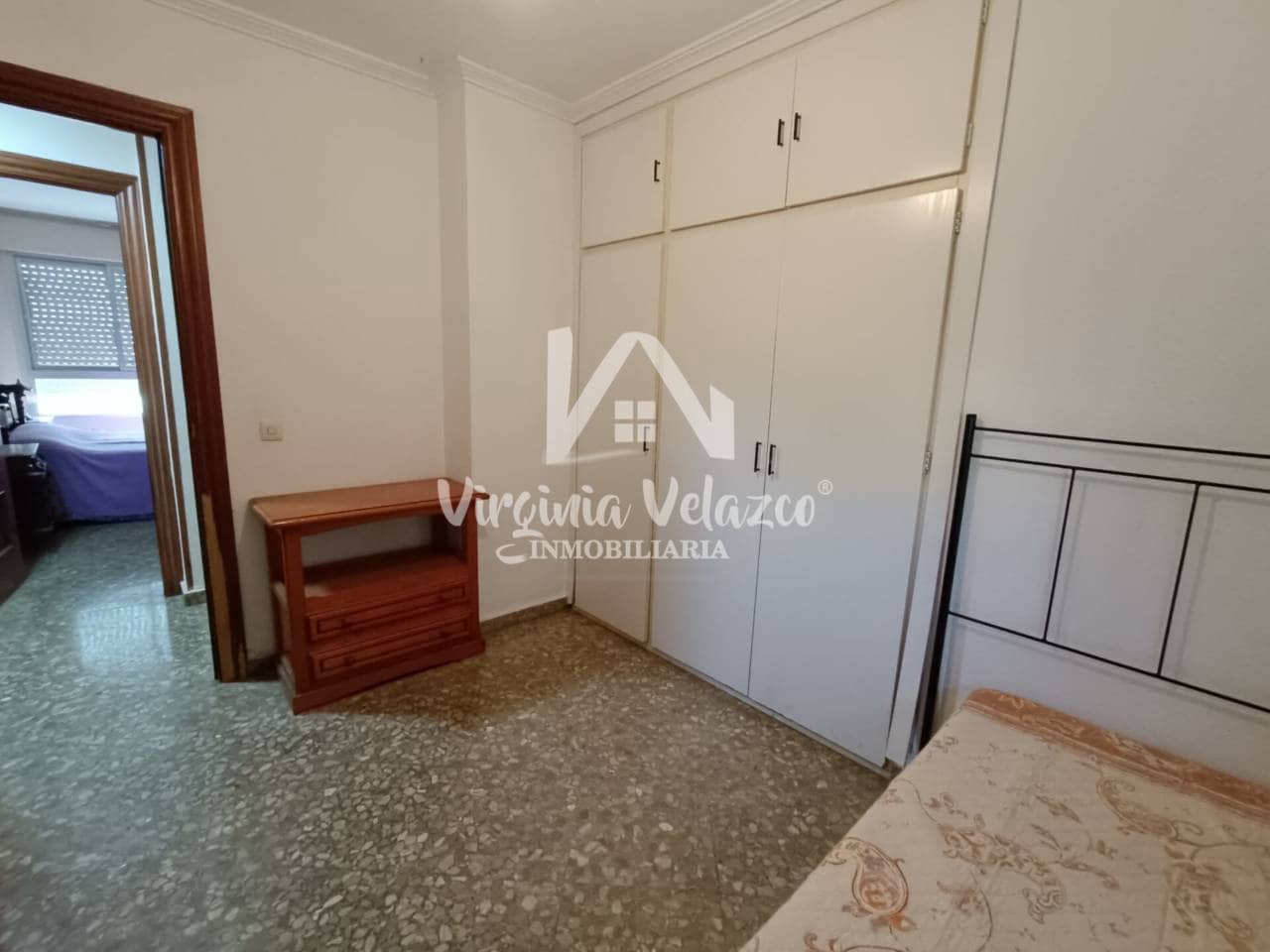 4 Zimmer Wohnung zu verkaufen in Malaga Stadt mit Garage - 410.000 € (Ref: 9478521)