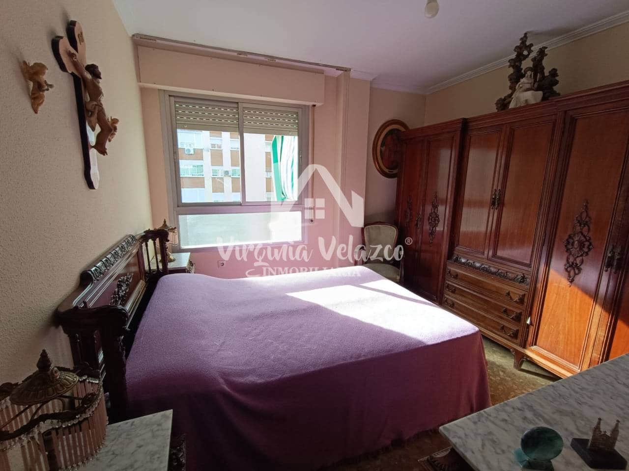 4 Zimmer Wohnung zu verkaufen in Malaga Stadt mit Garage - 410.000 € (Ref: 9478521)