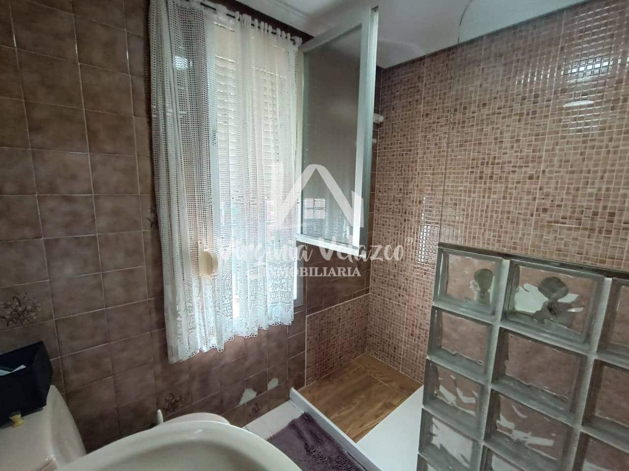 4 Zimmer Wohnung zu verkaufen in Malaga Stadt mit Garage - 410.000 € (Ref: 9478521)