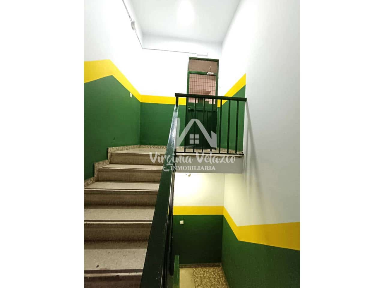 4 Zimmer Wohnung zu verkaufen in Malaga Stadt mit Garage - 410.000 € (Ref: 9478521)