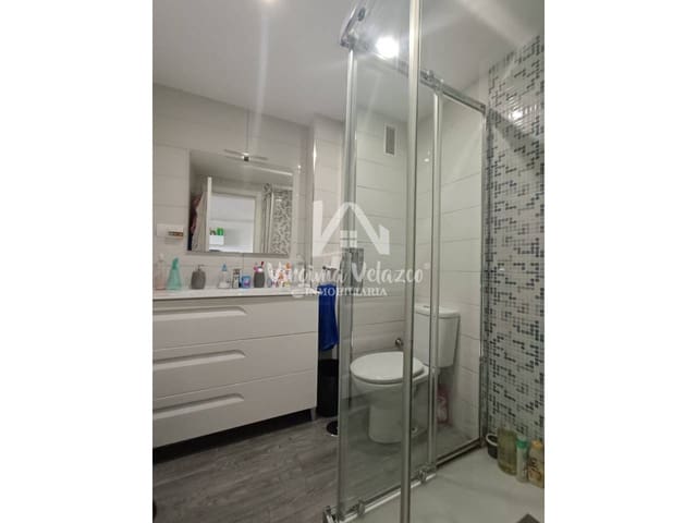 3 bedroom Flat for sale in Martiricos, Málaga city - € 320,000 (Ref: 9751692)