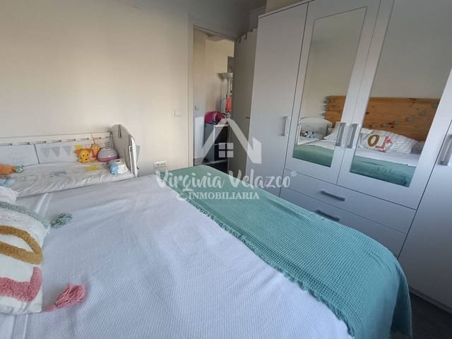 3 bedroom Flat for sale in Martiricos, Málaga city - € 320,000 (Ref: 9751692)