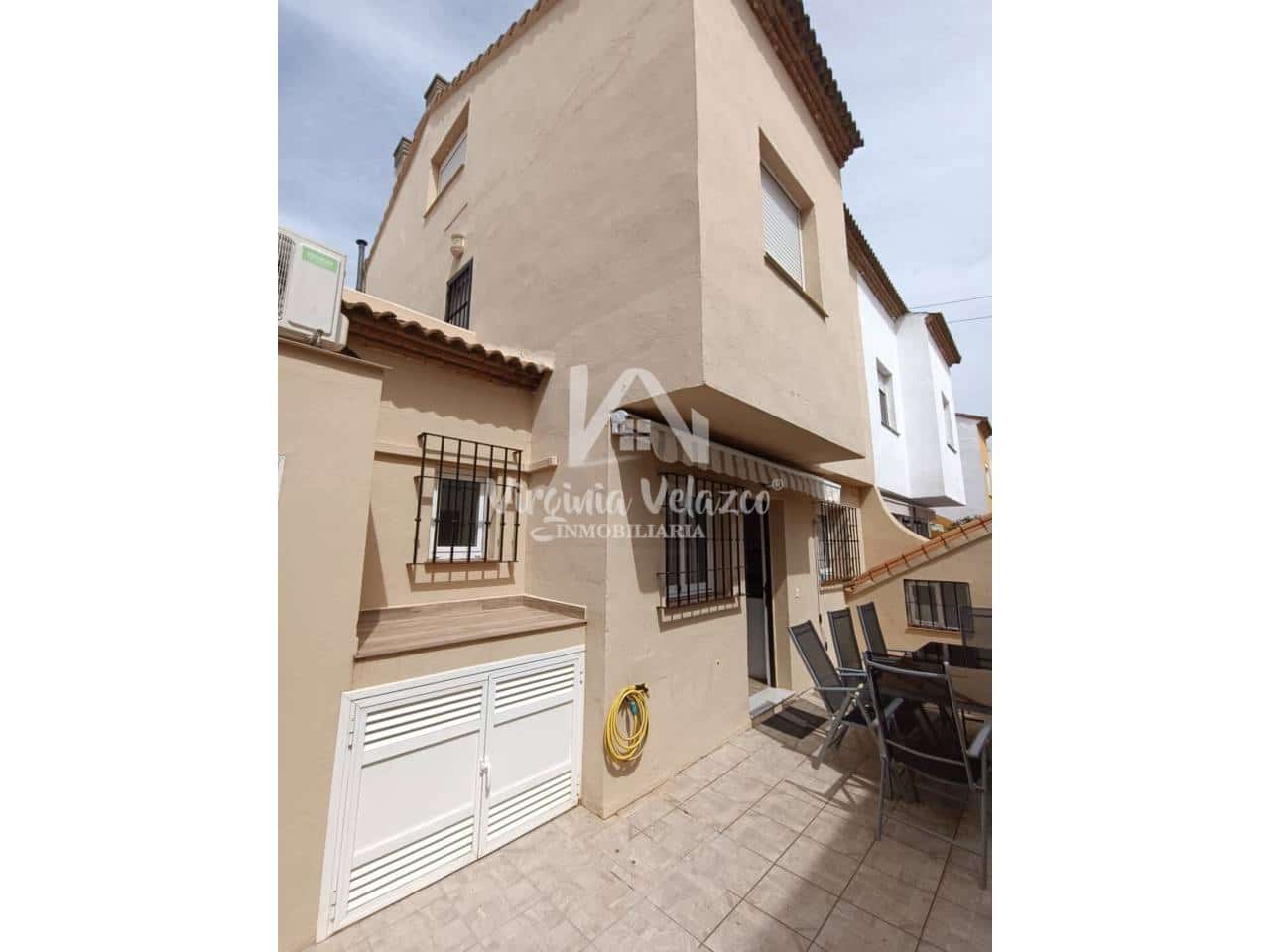 5 bedroom Terraced Villa for sale in Churriana with pool - € 505,500 (Ref: 9765102)