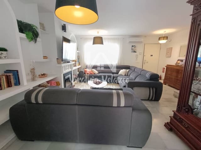 5 makuuhuone Rivitalo myytävänä paikassa Churriana, Málaga kaupunki mukana uima-altaan - 505 500 € (Ref: 9765102)