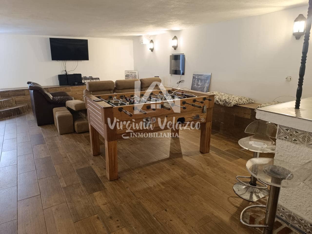 5 bedroom Terraced Villa for sale in Churriana with pool - € 505,500 (Ref: 9765102)