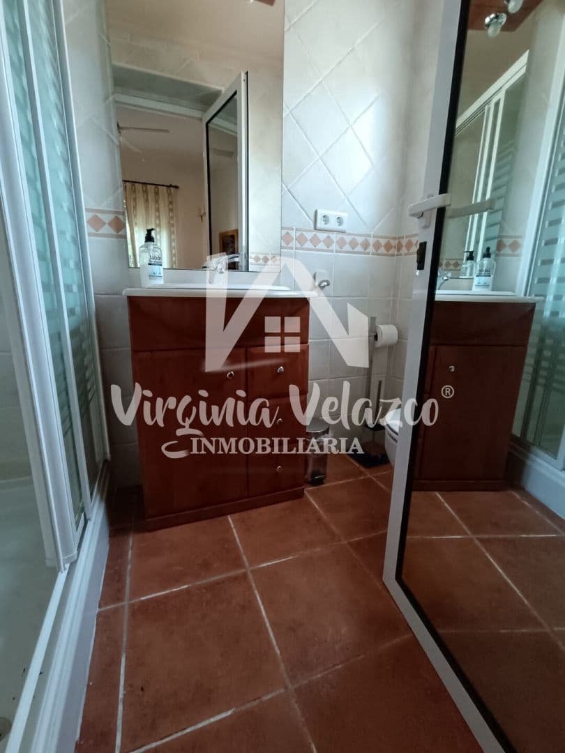 3 bedroom Villa for rent in Benajarafe with garage - € 1,500 (Ref: 9809153)