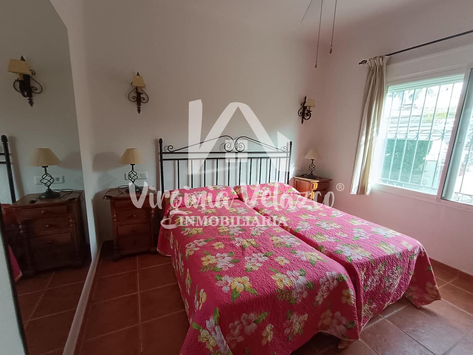 3 bedroom Villa for rent in Benajarafe with garage - € 1,500 (Ref: 9809153)