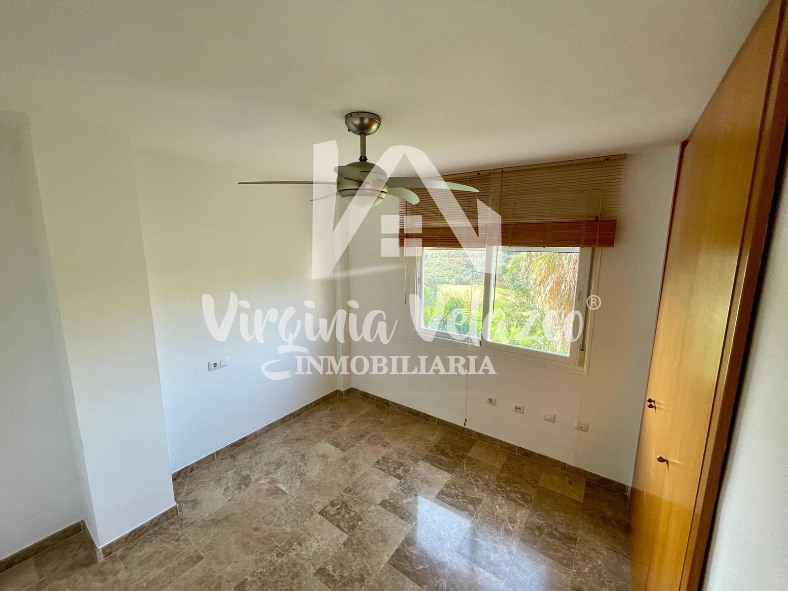 4 Zimmer Reihenhaus zu verkaufen in Rincon de la Victoria - 450.000 € (Ref: 9809155)