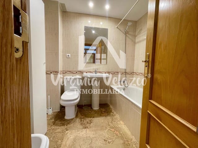 4 Zimmer Reihenhaus zu verkaufen in Rincón de la Victoria - 450.000 € (Ref: 9809155)