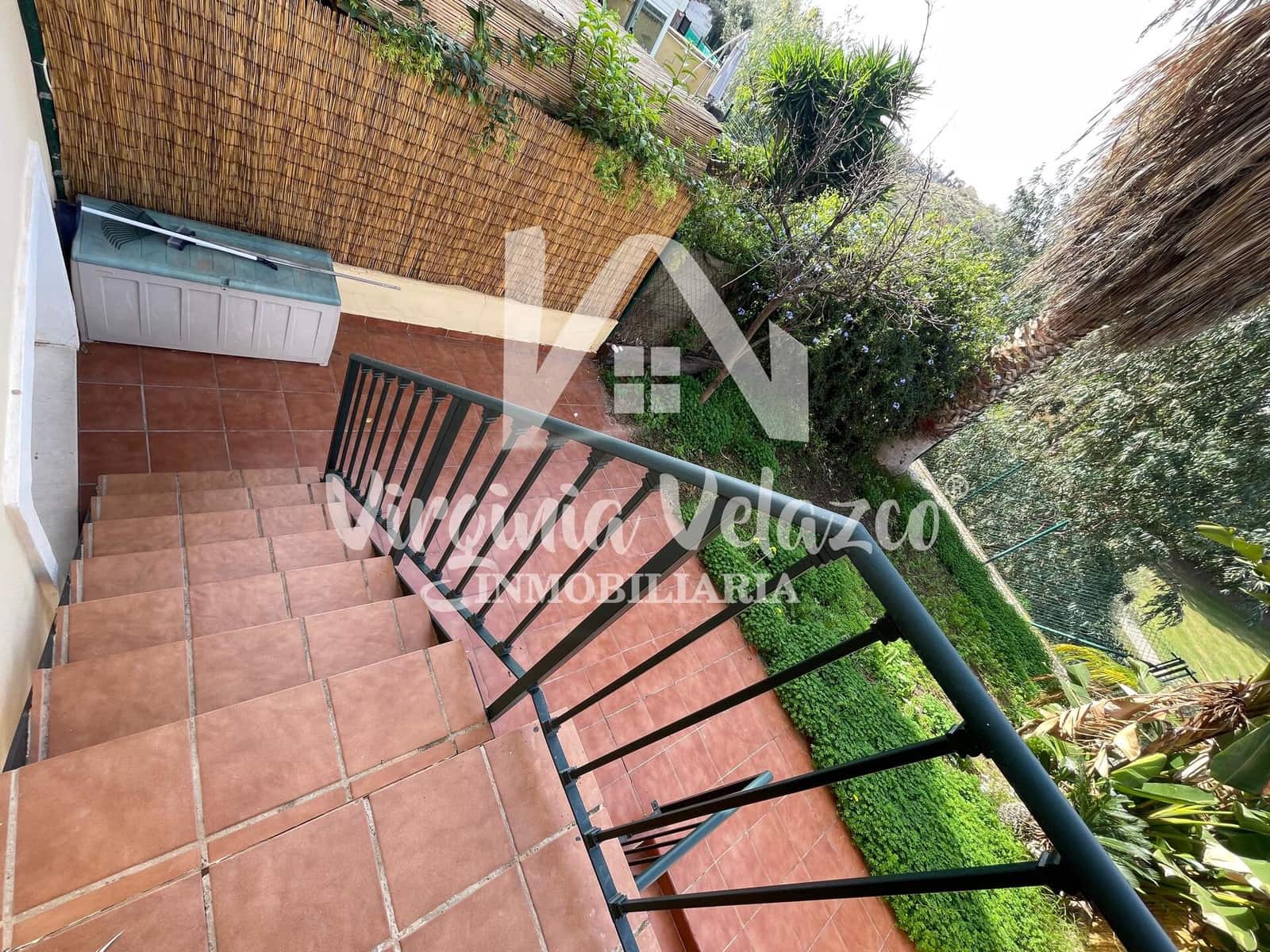 4 Zimmer Reihenhaus zu verkaufen in Rincon de la Victoria - 450.000 € (Ref: 9809155)