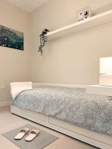 2 bedroom Flat for sale in Valle Niza, Vélez-Málaga with garage - € 341,000 (Ref: 9809156)