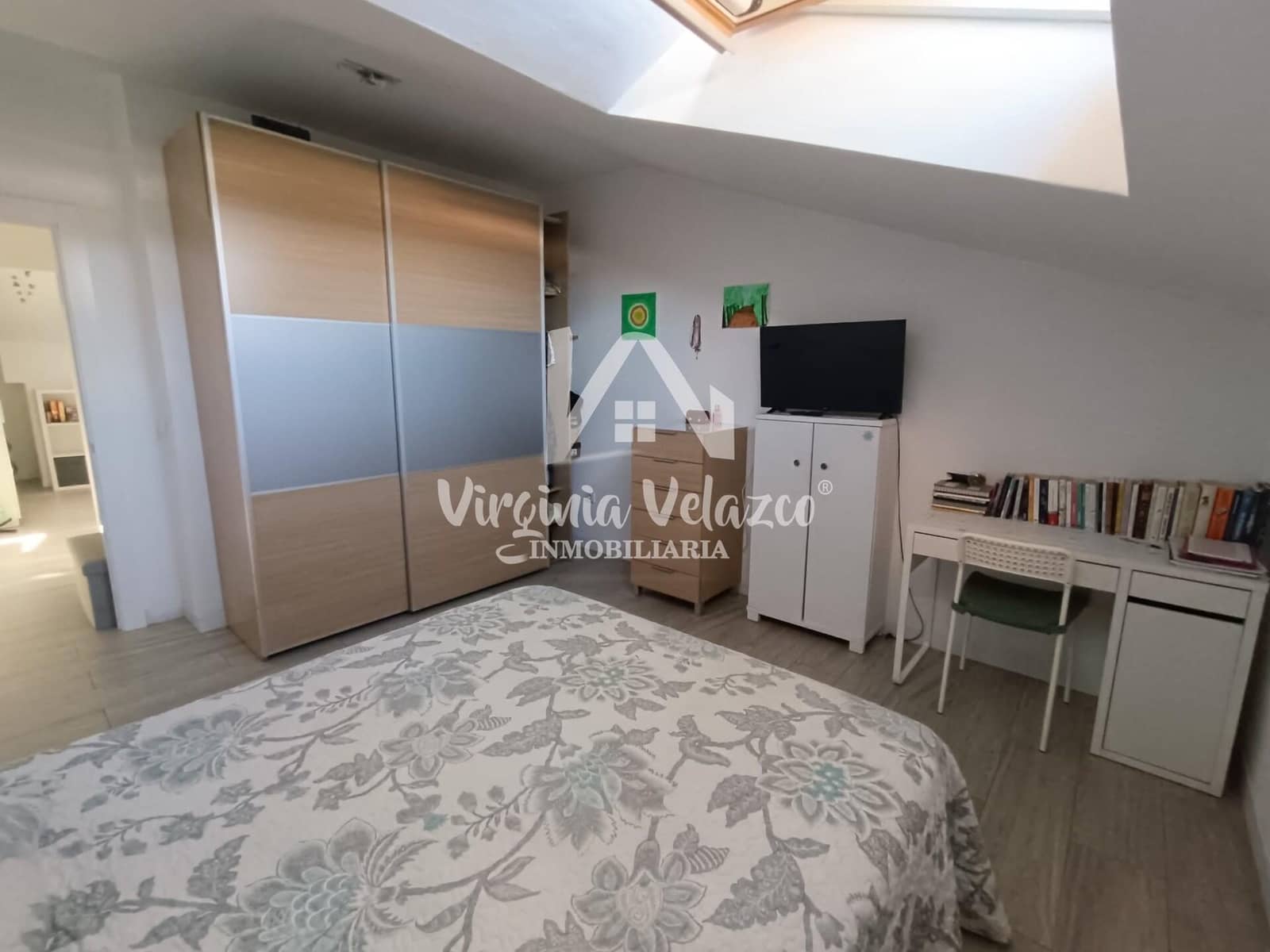 3 bedroom Flat for sale in Velez-Malaga - € 260,000 (Ref: 9809157)