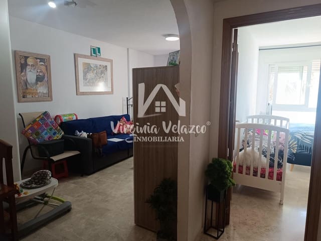 1 bedroom Flat for sale in Rincón de la Victoria - € 270,000 (Ref: 9809158)