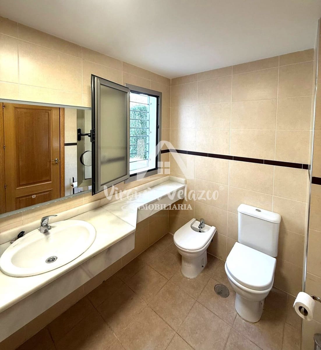 3 bedroom Flat for sale in La Cala del Moral with garage - € 395,000 (Ref: 9809160)