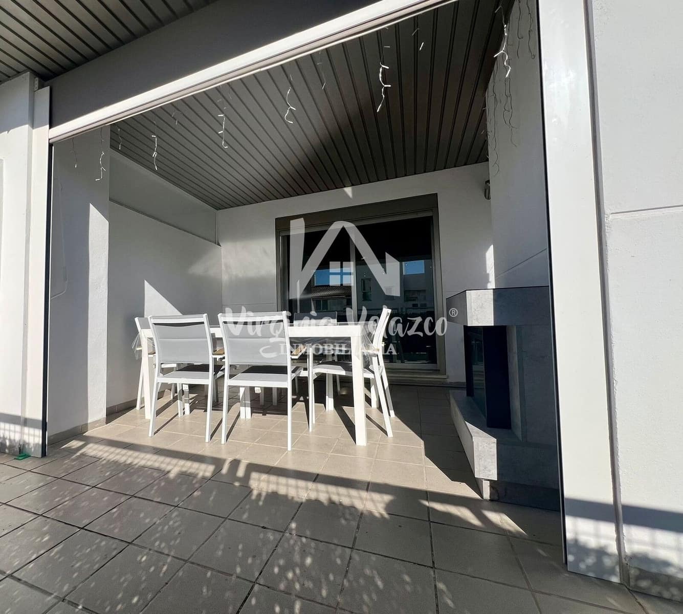 3 bedroom Flat for sale in La Cala del Moral with garage - € 395,000 (Ref: 9809160)