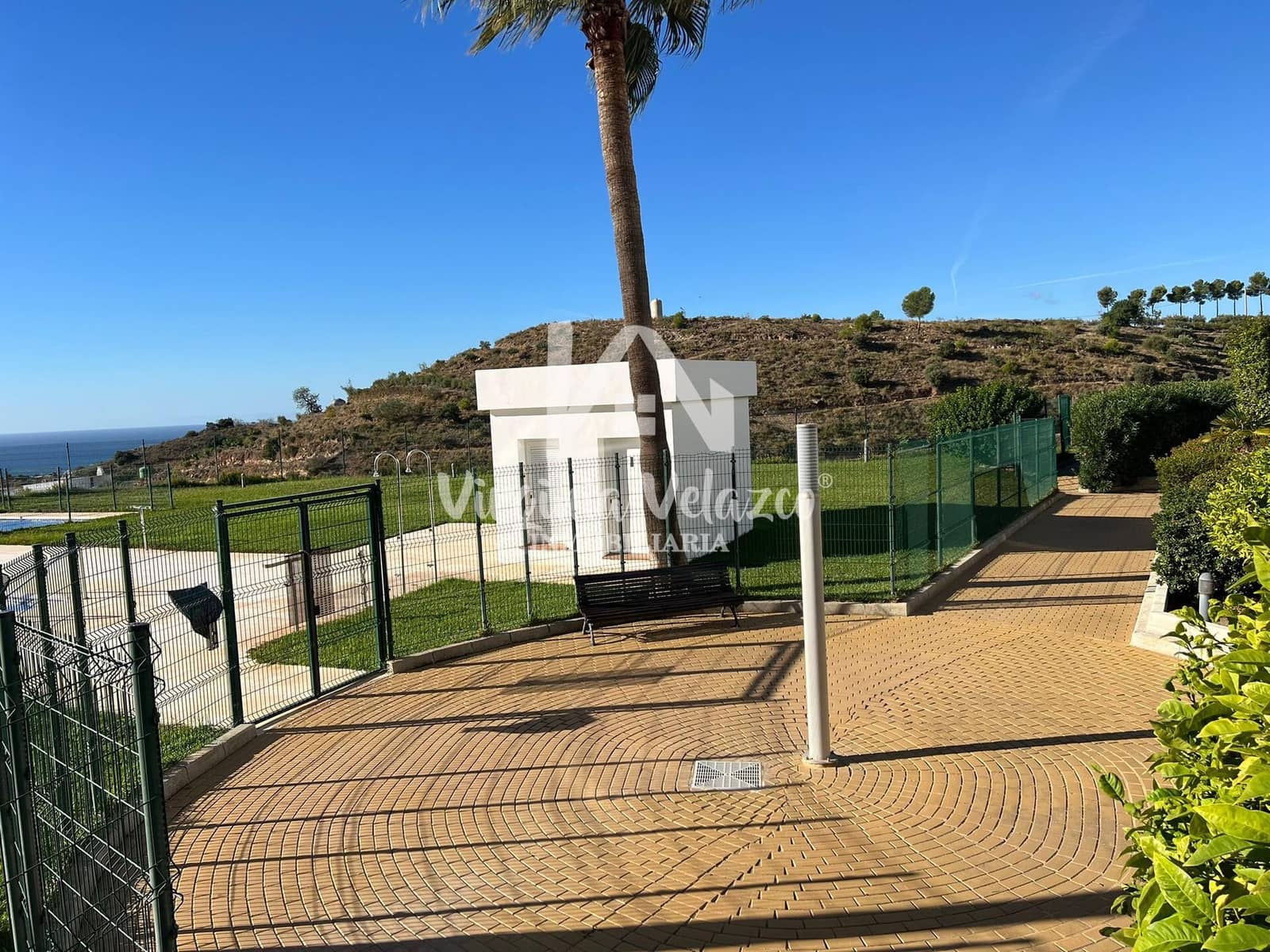 3 bedroom Flat for sale in La Cala del Moral with garage - € 395,000 (Ref: 9809160)