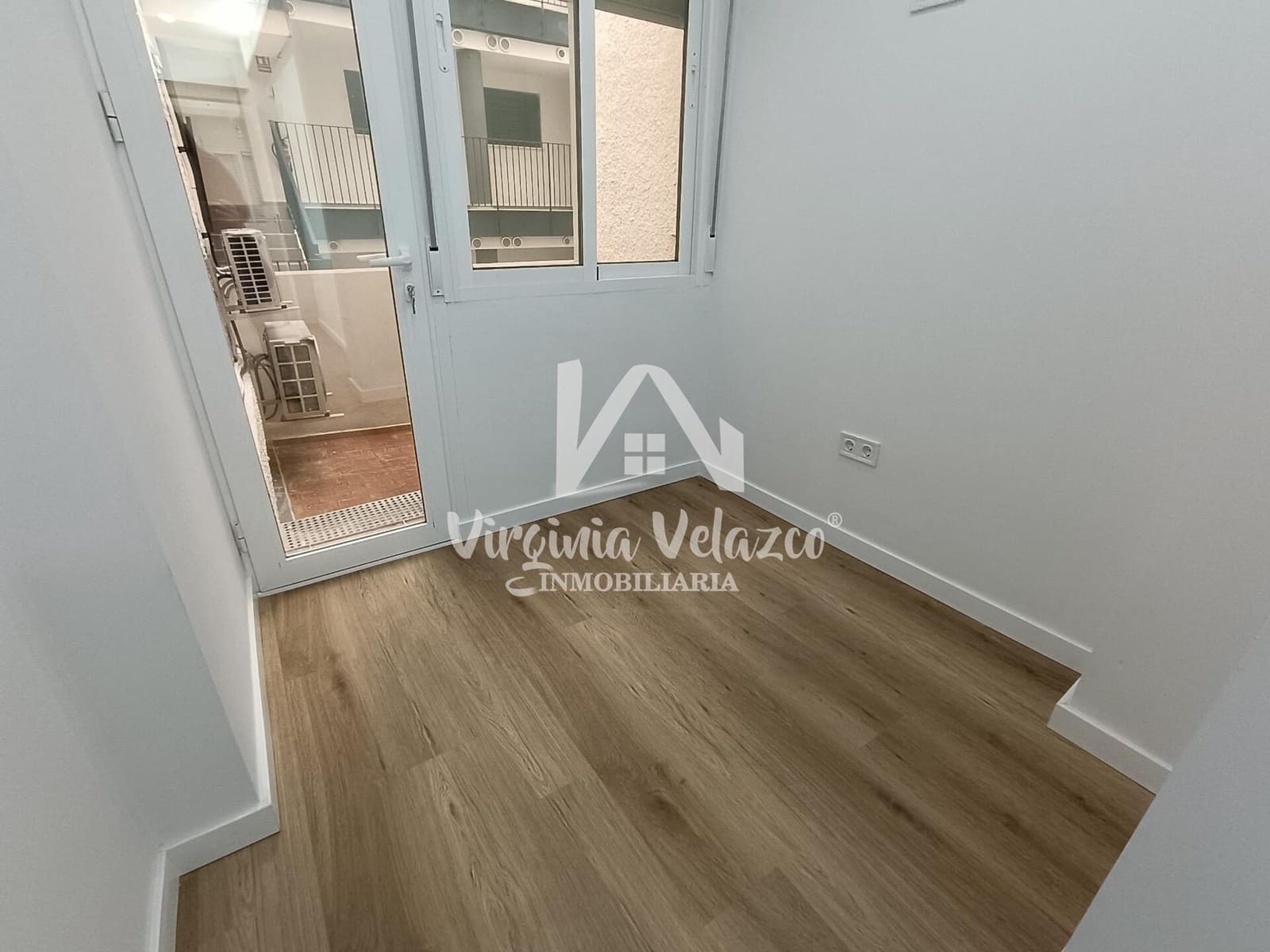 Piso de 3 habitaciones en Fuengirola en venta - 299.000 € (Ref: 9809161)