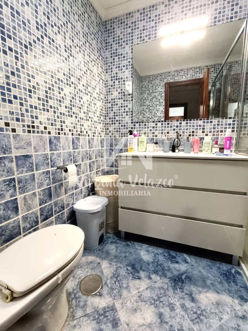 3 bedroom Flat for sale in Malaga city - € 435,000 (Ref: 9809162)