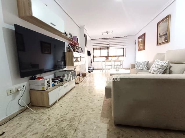 3 bedroom Flat for sale in El Palo, Málaga city - € 360,000 (Ref: 9809162)
