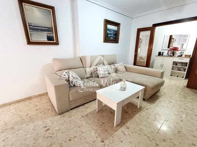 3 bedroom Flat for sale in El Palo, Málaga city - € 360,000 (Ref: 9809162)