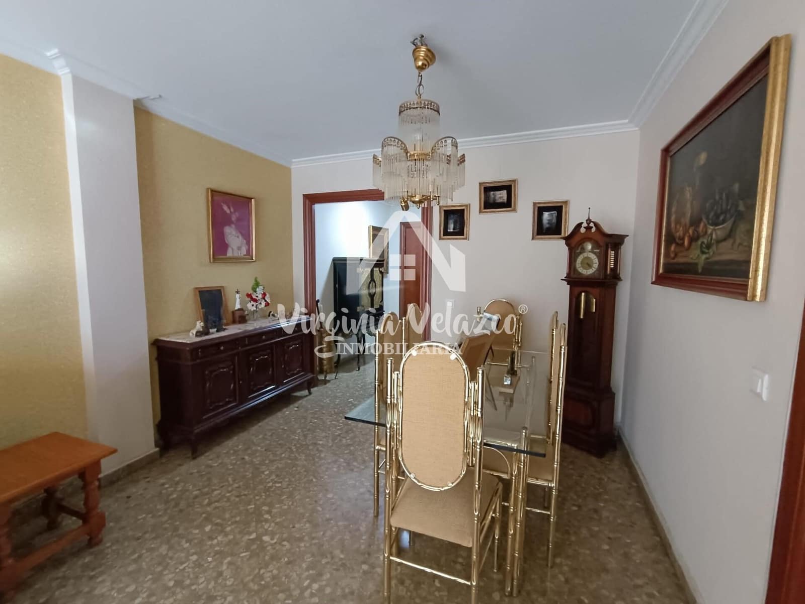 4 bedroom Flat for sale in Malaga city with garage - € 380,000 (Ref: 9813311)