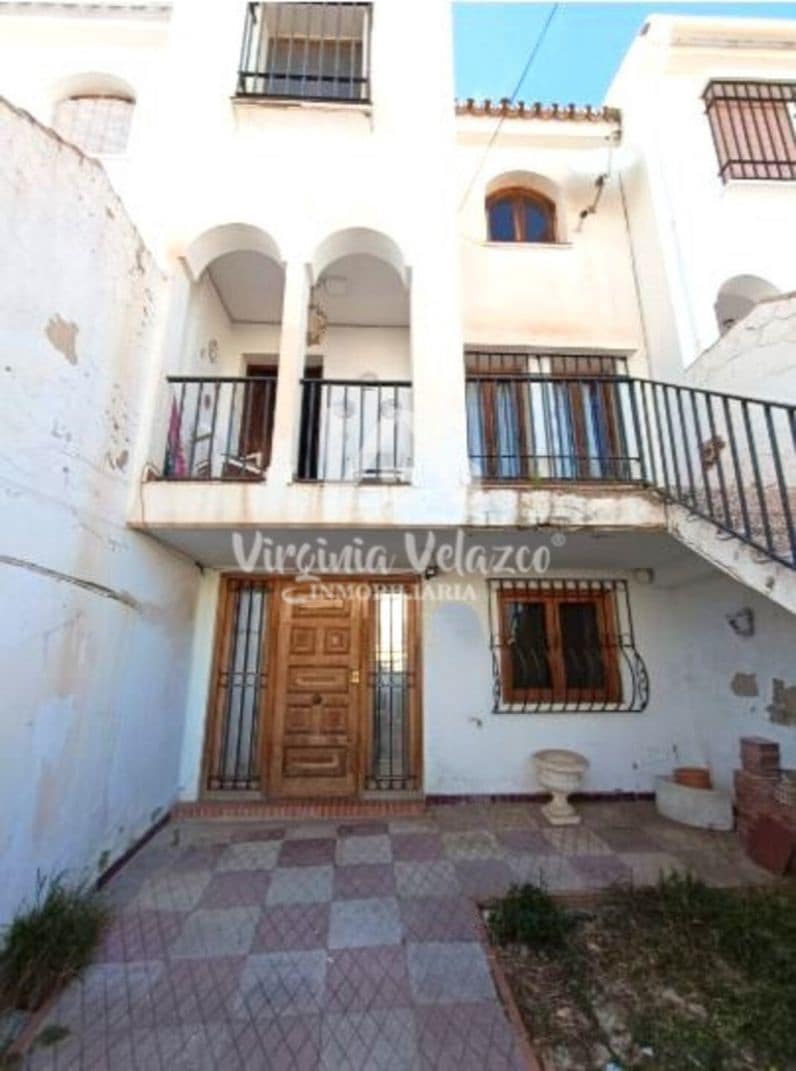 4 soveværelse Rækkehus til salg i Rincon de la Victoria - € 350.000 (Ref: 9813312)