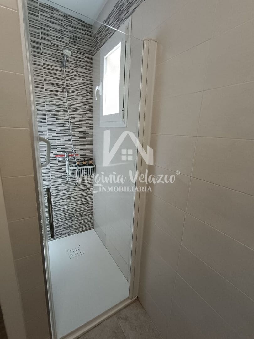 5 soverom Hus til salgs i Malaga by - € 505 500 (Ref: 9813313)
